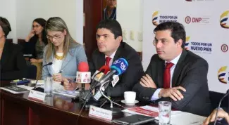 Esquemas regionales y alianzas público privadas para un sector más eficiente: Minvivienda