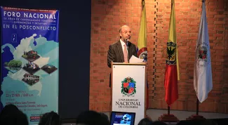 Para disenar los POT se deben tomar decisiones tecnicas y no politicas Camilo Sanchez