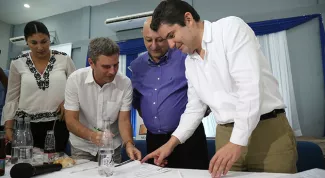 Con hechos concretos como planta desalinizadora carrotanques y nuevo acueducto para Providencia llego Minvivienda a San Andres