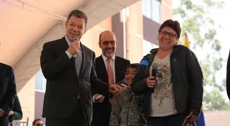 Presidente Santos y MinVivienda inauguraran el megacolegio mas grande del pais