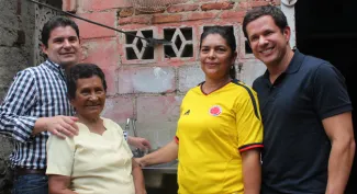 3 mil familias barranquilleras tienen agua en sus casas, Gobierno cumplió su compromiso