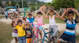 3.500 habitantes de Florencia cuentan desde hoy con duchas, lavamanos, lavaderos y sanitarios, gracias al programa “Conéctate con el Agua” del Ministerio de Vivienda