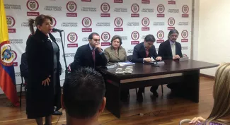 Contraloría destaca avance en política de vivienda para desplazados