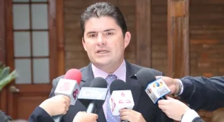 En 325% creció el área licenciada para vivienda social en mayo de 2013