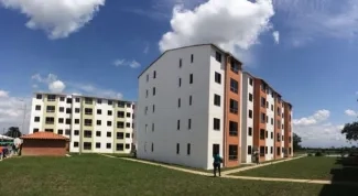 En gira por el Valle del Cauca, Minvivienda entregó 645 casas gratis