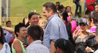 Vargas Lleras inició un intenso recorrido por tierras antioqueñas