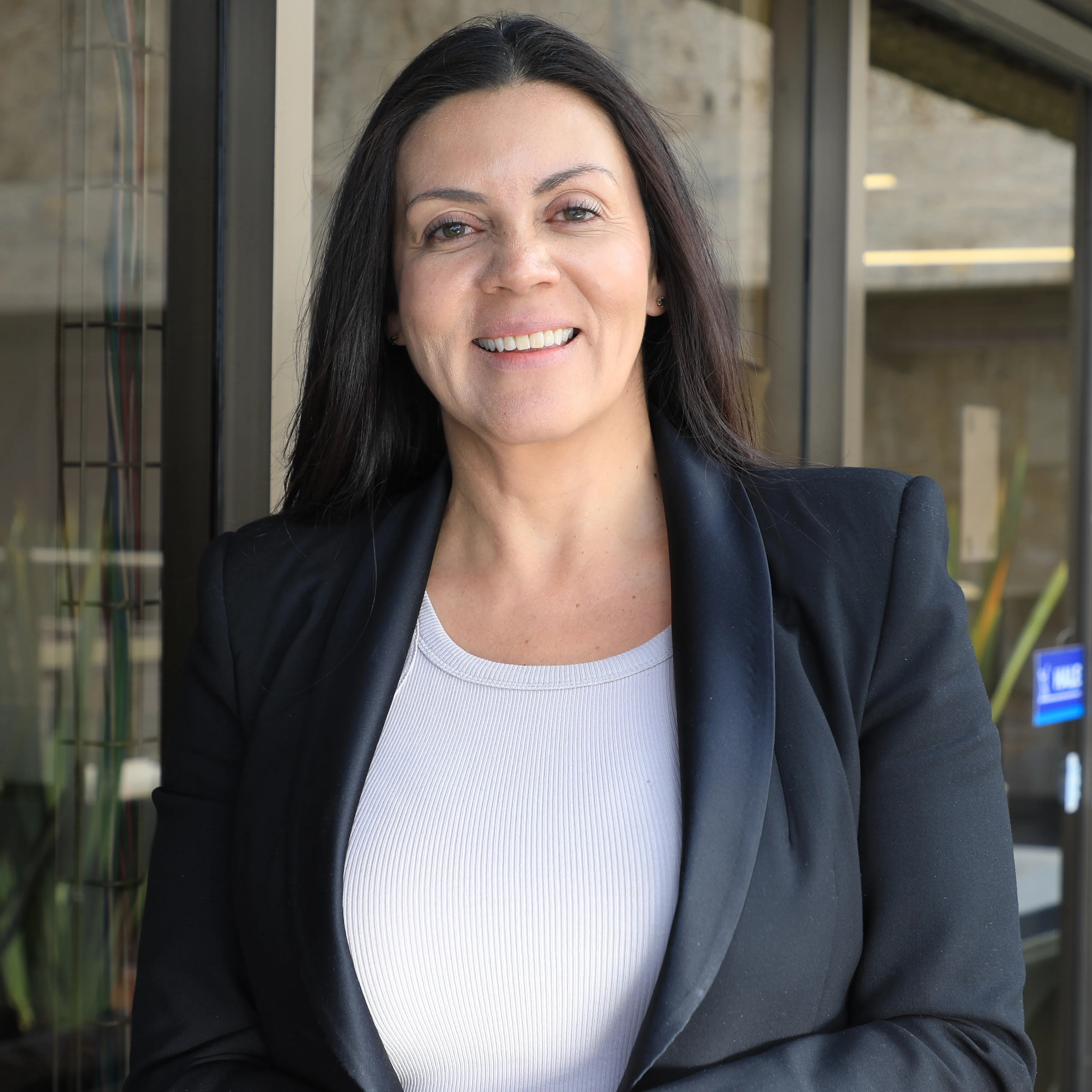 FOTOGRAFÍA COORDINADORA GRUPO DE RECURSOS FÍSICOS AURA JANNETH SANTANA ADAMES